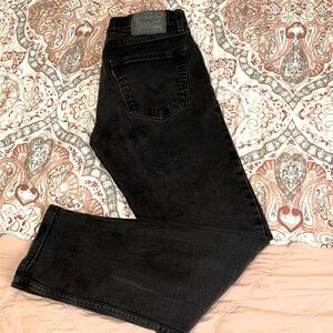 Super cute Levi Jean-straight leg but semi loose fit
